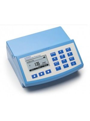 HI83300 Portable Multiparameter Photometer and pH Meter